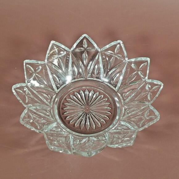 Federal Glass Petal 5 5/8" Round Bowl Dish 12-Point Star Flower Cross Starburst - Picture 2 of 8